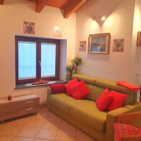 Dimora Chiaretta Apartment Caronno Pertusella ภายนอก รูปภาพ